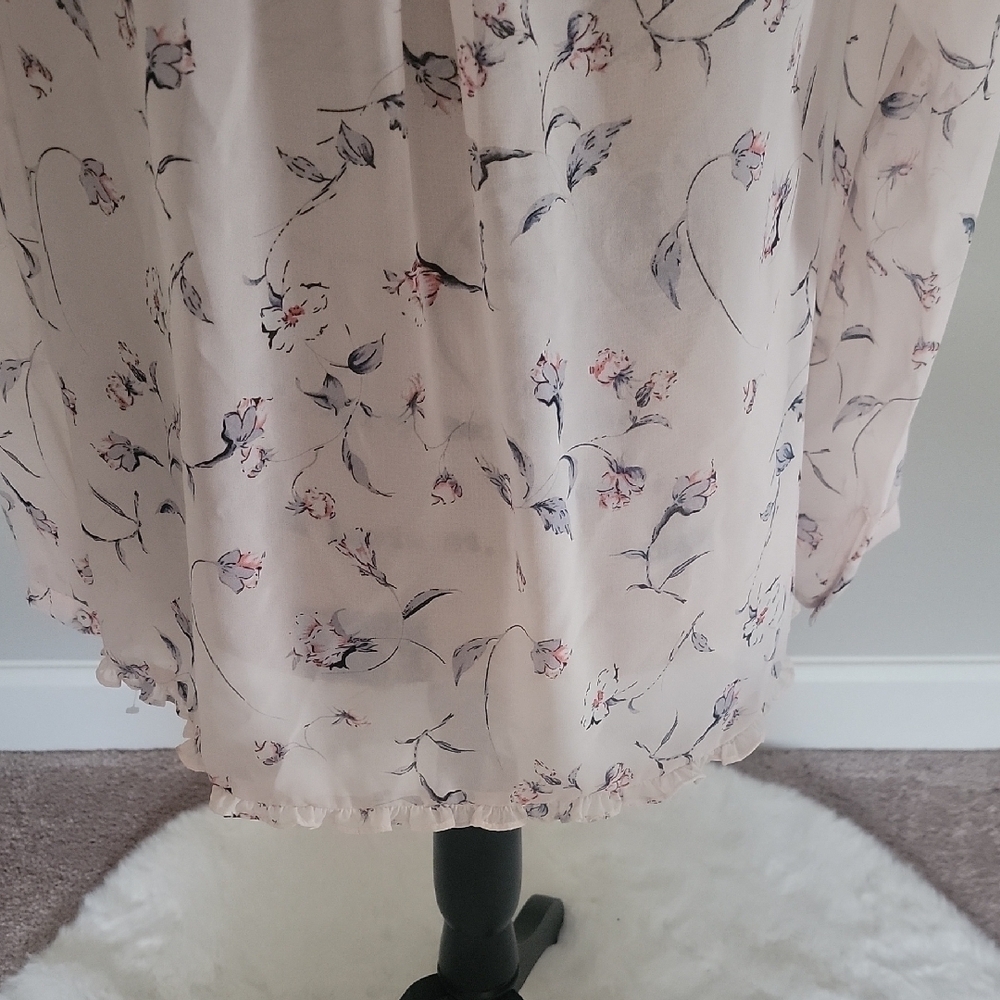 Avia Light Pink Floral Women's Blouse - Picture 4 of 5